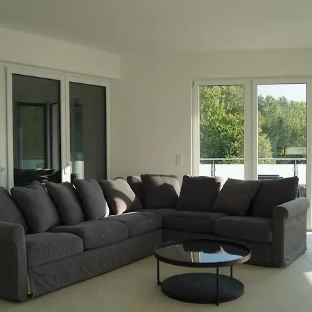 Grosse Ferienwohnung In *